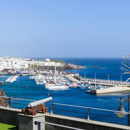 فيلة Puerto Del Carmen Sleeps 10 Pool Air Con Wifi