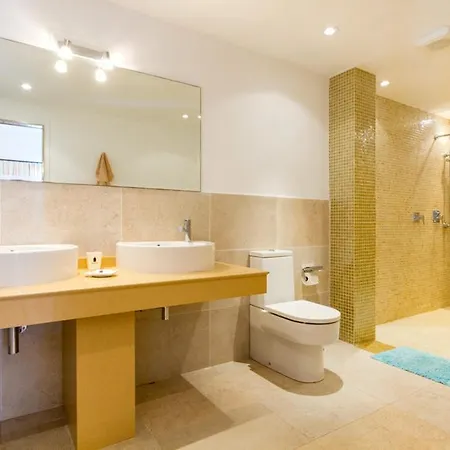 Puerto Del Carmen Sleeps 10 Pool Air Con Wifi فيلة *